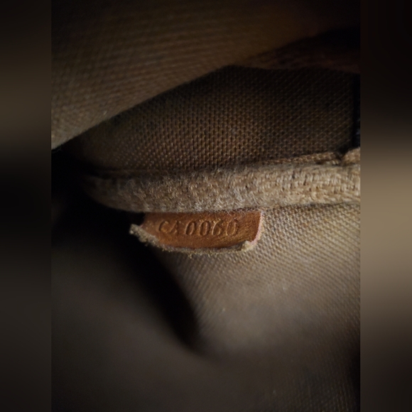 Louis Vuitton Authentic Pochette old style No Leather Strap Vintage 2000 Used - Picture 6 of 12